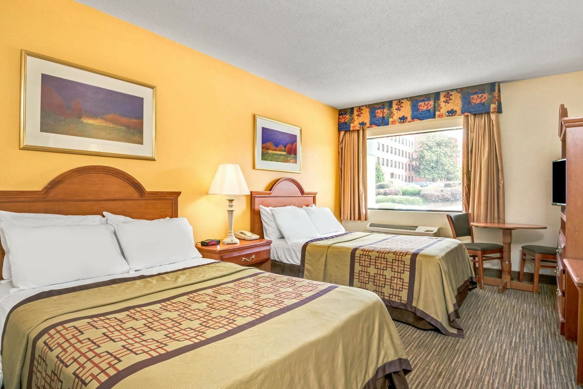 The Longleaf 2* Raleigh
